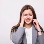 Care este legătura dintre durerile de cap și afecțiunile dentare?